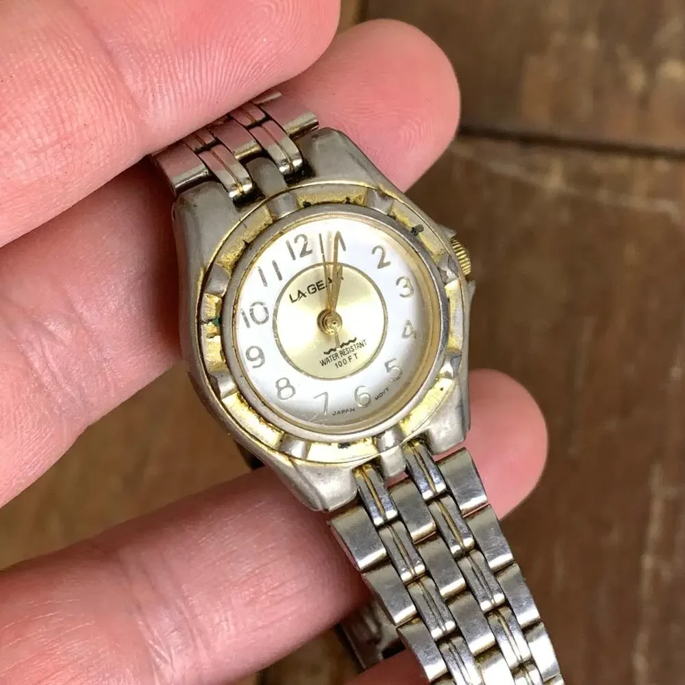 LA Gear VINTAGE 90s gold silver tone analog unisex wrist‎ watch